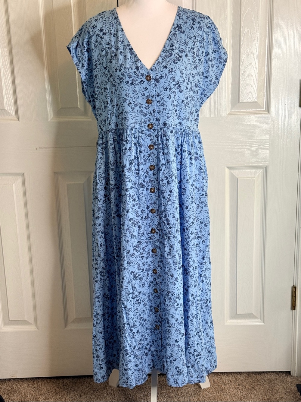 Madewell Blue Floral Button Front Midi Dress M EUC